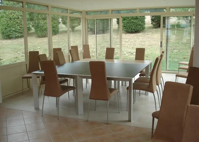 Отель L'oustal Du Lauragais