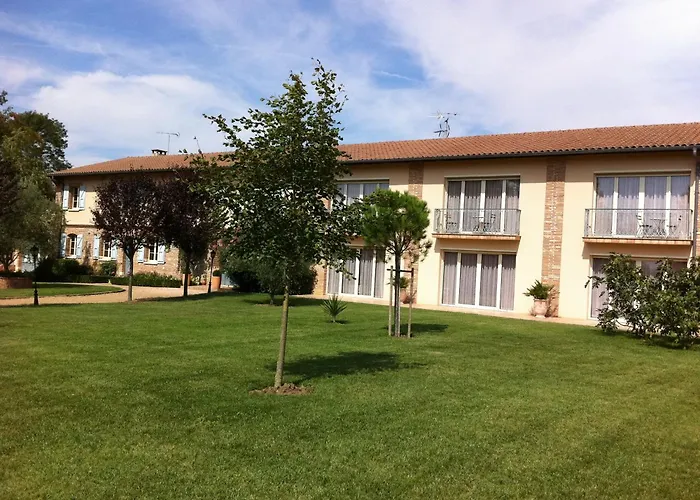 Отель L'oustal Du Lauragais 3*